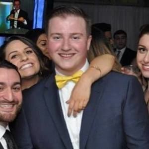 Meet your Posher, Donny